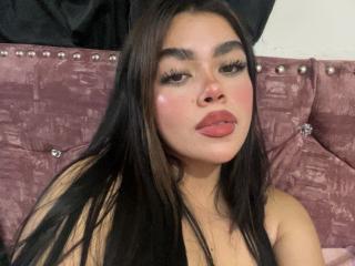 SabrinaWillow Blowjob XXX Cams - Photo 12/20