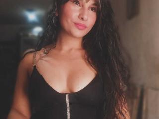 SamarAmour live cam model at XLoveCam