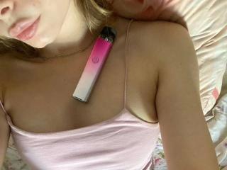 Patricenice-hot live cam model at XLoveCam