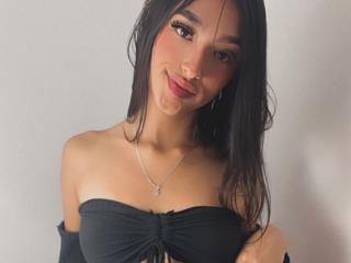 SilvanyWillians Blowjob XXX Cams - Photo 12/21