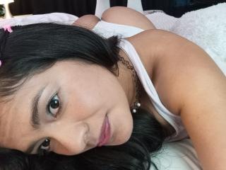 ArianithaXox Webcam Porno Live - Photo 16/21