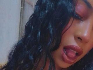SusiLopez Blowjob XXX Cams - Photo 16/21