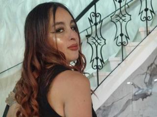 AshleyHottie69 Webcam Porno Live - Photo 7/17