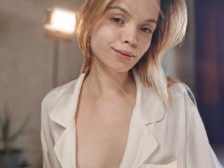 Sinteas Blowjob XXX Cams - Photo 15/21