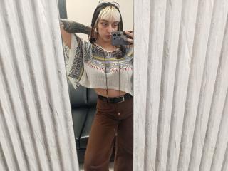 BellaBleu Live Cam Porn - Photo 19/21