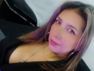 MichelleDumont Hot Liveshows - Photo 5/21