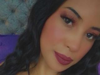 SusiLopez Blowjob XXX Cams - Photo 11/21