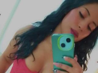 SusiLopez Blowjob XXX Cams - Photo 9/21