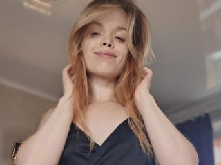 Sinteas Blowjob XXX Cams - Photo 11/21