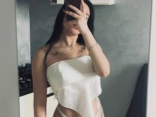 NikkiGoldX Pussy Video Webcam - Photo 19/21
