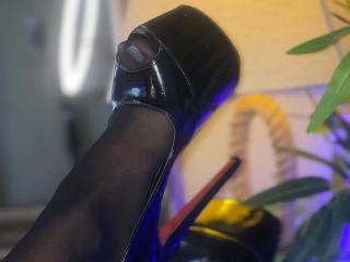 AlenaCapricious Webcam Porno Live - Photo 14/21