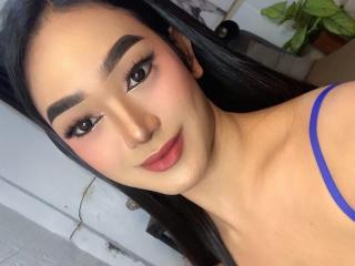 AsianHugeCockxX live cam model at XLoveCam