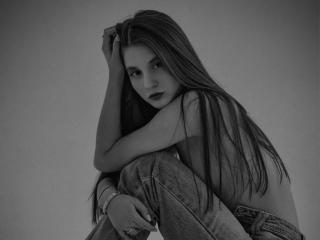 ElisaHotlis Image Gallery