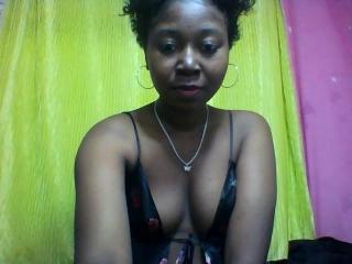 MariaThomson live cam model at XLoveCam