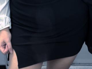 Rubbi Sex Brunette - Photo 4/21