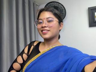 ShailaYojana Blowjob XXX Cams - Photo 21/21