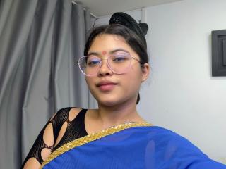 ShailaYojana Blowjob XXX Cams - Photo 18/21