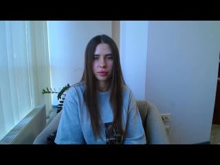 LauraLunia live cam model at XLoveCam