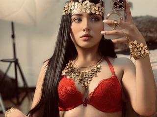 LillyTaylor Anal en Webcam Live - Photo 15/21