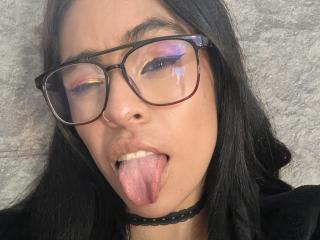 StellaBeckker Blowjob XXX Cams - Photo 20/21