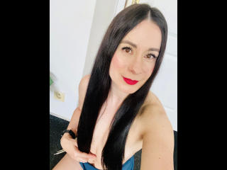 heisseVicki-hot live cam model at XLoveCam