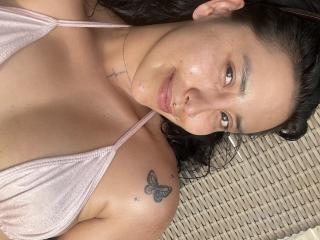 ElizabethMacy Boobs Liveshow - Photo 21/21