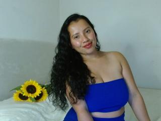 Isis69s live cam model at XLoveCam