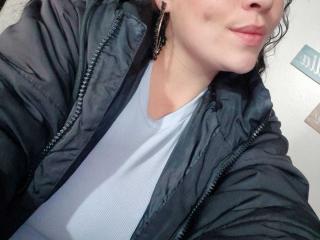 HoneyHotX Image Gallery