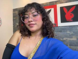 ShailaYojana Blowjob XXX Cams - Photo 15/21