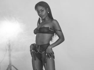 MiaHopson Hot Liveshows - Photo 15/21