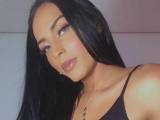 Watch AlyiceAss live on cam on XLoveCam