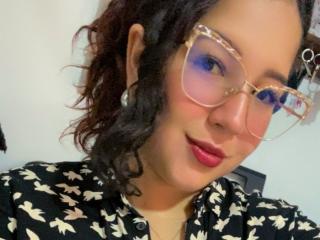 SharaBeauty Blowjob XXX Cams - Photo 6/12