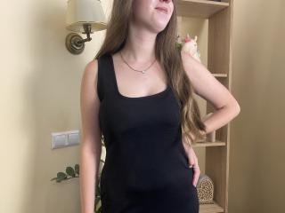 Nesie Pussy Video Webcam - Photo 7/21