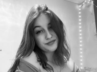 RonixHofma Sex Brunette - Photo 8/10