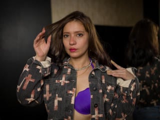 Watch CattsyCathy live on cam on XLoveCam