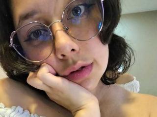 MillieRoy Hot Liveshows - Photo 8/21