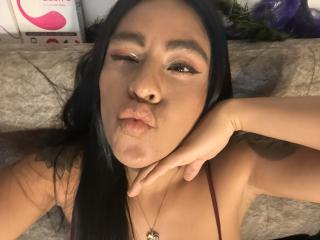 StellaBeckker Blowjob XXX Cams - Photo 4/21