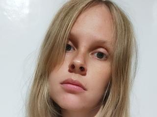 Watch NellyFreda live on cam on XLoveCam