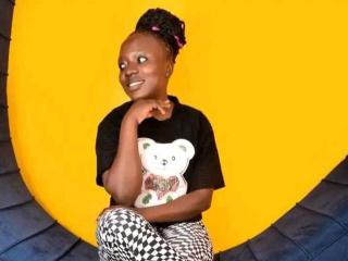 SexyMelanin live cam model at XLoveCam