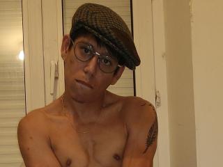 Watch SexyLatinoboy69 live on cam on XLoveCam