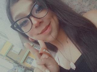 JenniPurple live cam model at XLoveCam