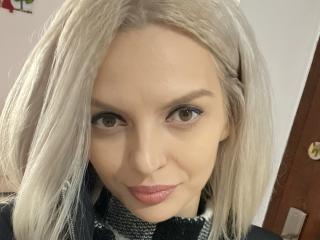 DouceAmelia Amateur Live Webcam - Photo 7/21