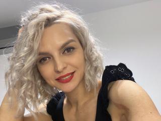 DouceAmelia Amateur Live Webcam - Photo 6/21