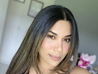 Sheyleeya Blowjob XXX Cams - Photo 10/11