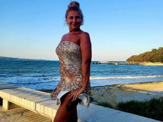 ChaudeEvely Webcam Sexe Direct - Photo 6/21