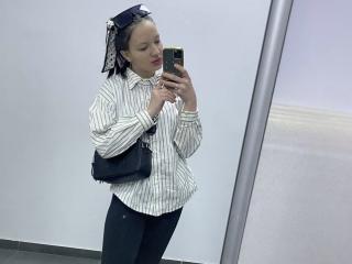 RosaNelsson live cam model at XLoveCam