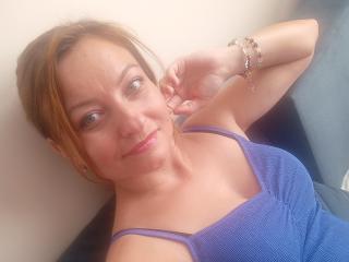 AngelaSamt Webcam Porno Live - Photo 10/16