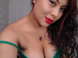 NoemiThornee Pussy Video Webcam - Photo 5/21