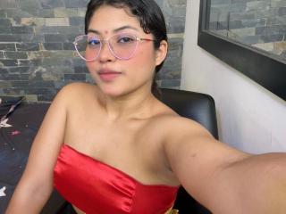 ShailaYojana Blowjob XXX Cams - Photo 11/21