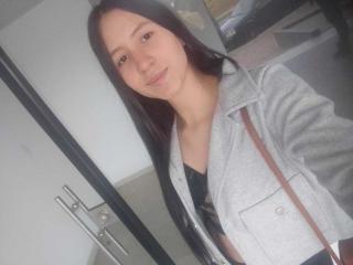 Watch KarlaaGil live on cam on XLoveCam